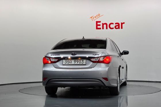 Hyundai Sonata 2.0 Smart — пробег 118 816 км — фото 4 из 5