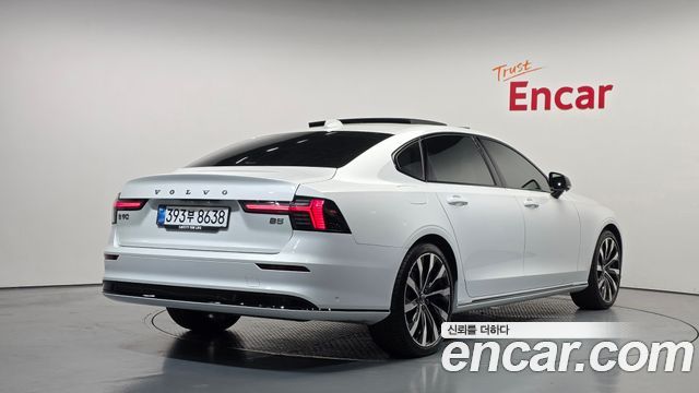 Volvo S90 из Кореи Encar