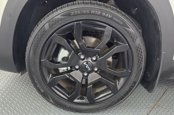 Kia Seltos Gasoline 1.6 Turbo 4WD Gravity — пробег 13 656 км — фото 5 из 5