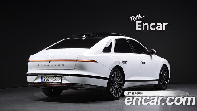 Hyundai Grandeur из Кореи Encar