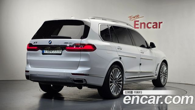 BMW X7 xDrive 40i Design Pure Excellence 7-Seater — пробег 41 430 км — фото 2 из 5