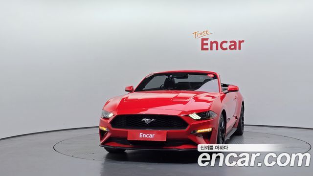 Ford Mustang Convertible — пробег 72 649 км — фото 3 из 5