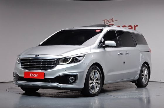 Kia Carnival 9-Seater Noblesse Special — пробег 95 937 км — фото 1 из 5