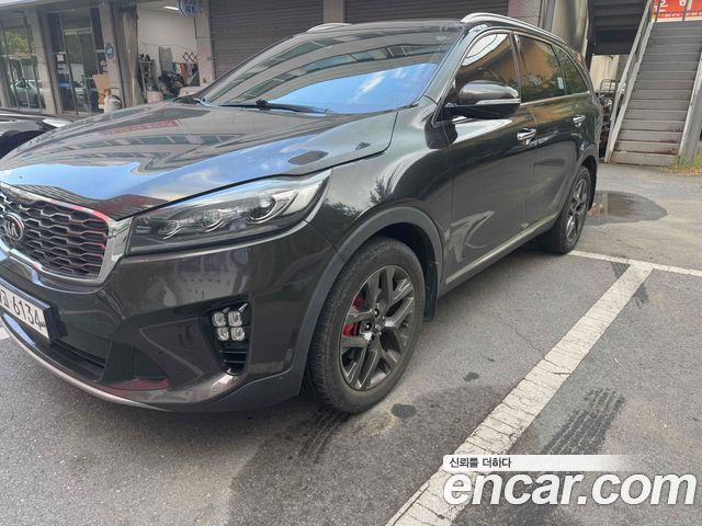 Kia Sorento Gasoline 2.0 Turbo 4WD Master Special — пробег 120 000 км — фото 2 из 5