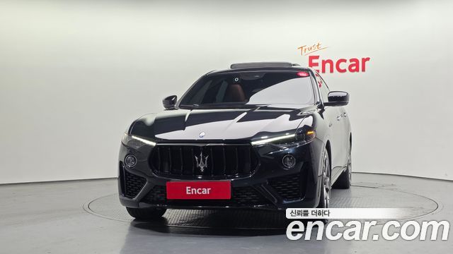 Maserati Levante 3.0 AWD GranSport — пробег 124 050 км — фото 3 из 5