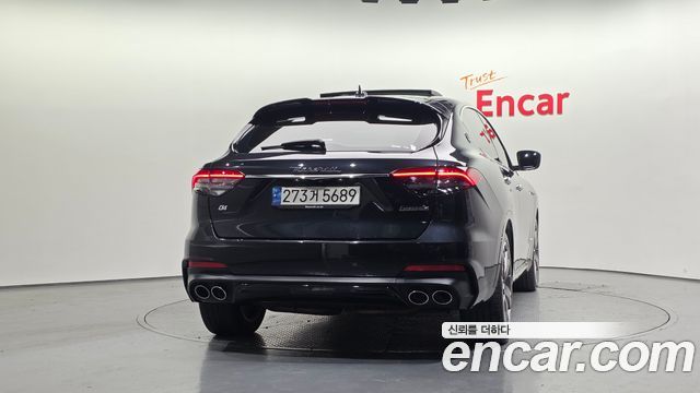 Maserati Levante 3.0 AWD GranSport — пробег 124 050 км — фото 4 из 5