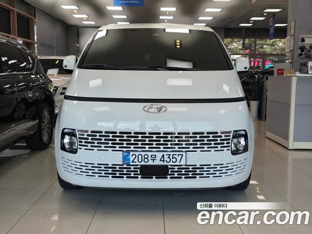 Hyundai Staria Tourer 9-Seater Modern — пробег 49 268 км — фото 2 из 5