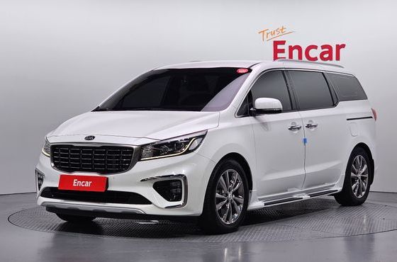 Kia Carnival 9-Seater Noblesse — пробег 61 923 км — фото 1 из 5