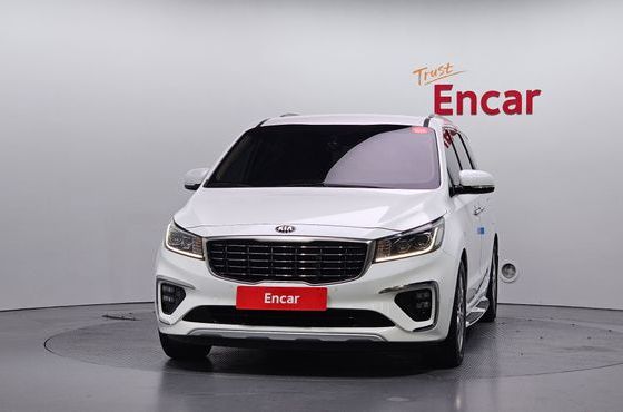 Kia Carnival 9-Seater Noblesse — пробег 61 923 км — фото 3 из 5