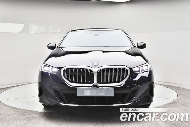 BMW 5-Series 520i M Sport — пробег 11 224 км — фото 3 из 5