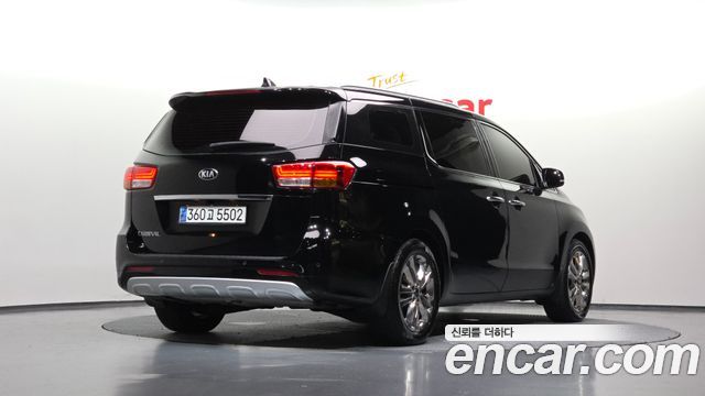 Kia Carnival из Кореи Encar