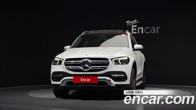 Mercedes-Benz GLE-Class GLE300d 4MATIC — пробег 98 107 км — фото 3 из 5