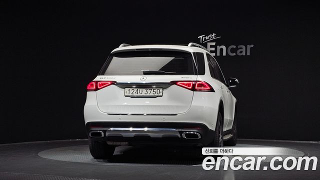 Mercedes-Benz GLE-Class GLE300d 4MATIC — пробег 98 107 км — фото 4 из 5