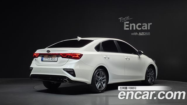 Kia K3 из Кореи Encar