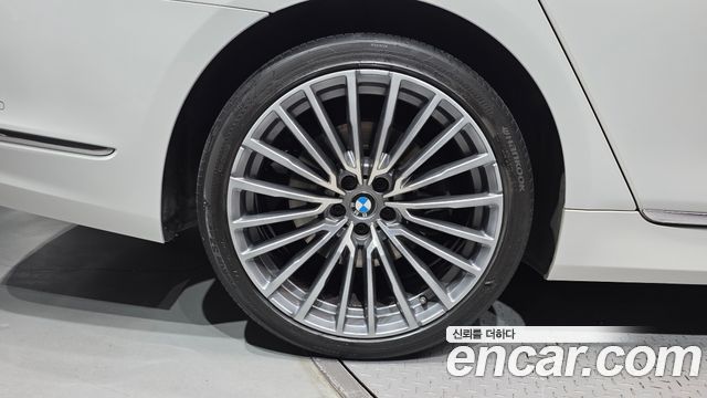 BMW 7-Series из Кореи Encar