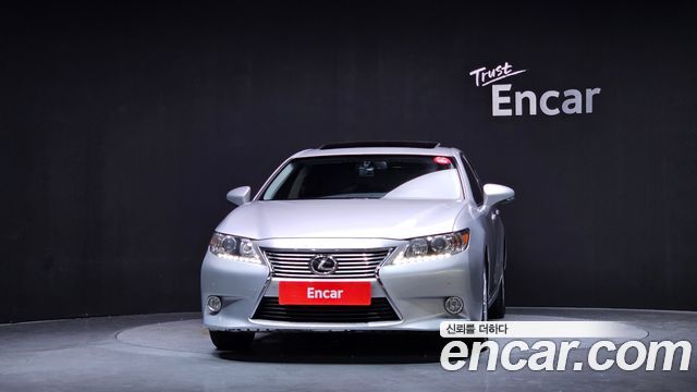 Lexus ES Supreme XV60 — пробег 79 861 км — фото 3 из 5