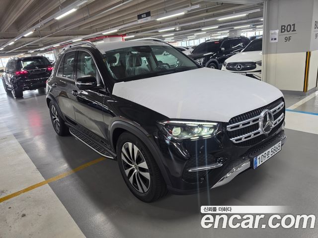 Mercedes-Benz GLE-Class GLE350 4MATIC — пробег 21 км — фото 3 из 5