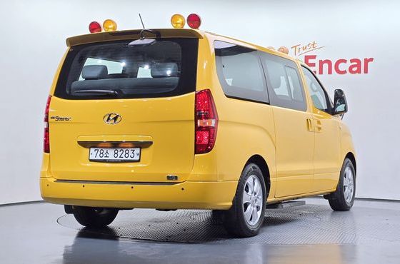 Hyundai Starex School Bus LPi — пробег 82 038 км — фото 2 из 5