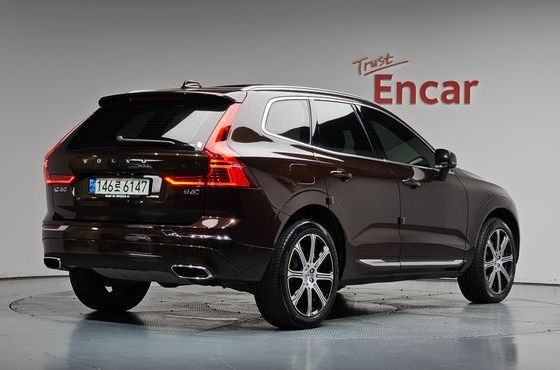 Volvo XC60 B6 Inscirtion — пробег 91 954 км — фото 2 из 5