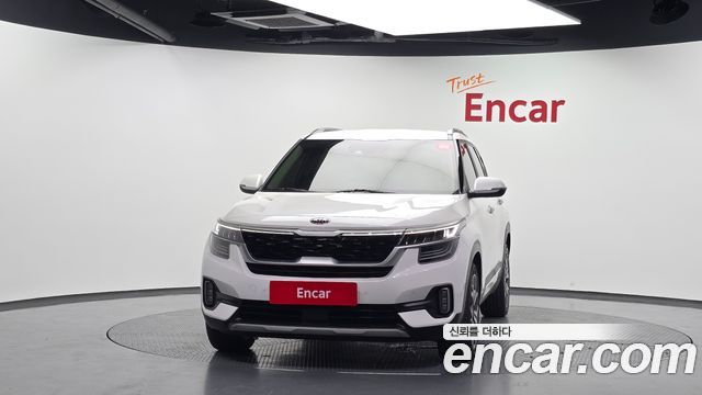 Kia Seltos из Кореи Encar