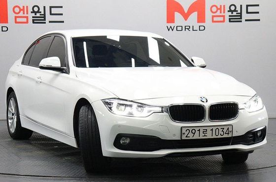 BMW 3-Series 320d — пробег 80 025 км — фото 2 из 5