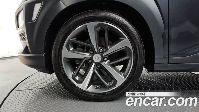 Hyundai Kona из Кореи Encar