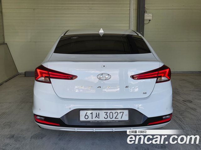 Hyundai AVANTE из Кореи Encar