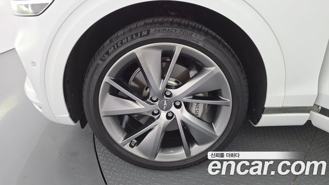 Genesis GV70 из Кореи Encar