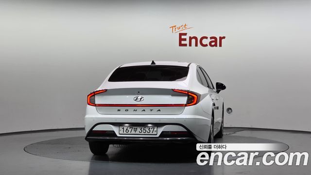 Hyundai Sonata 2.0 Premium — пробег 75 705 км — фото 4 из 5