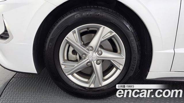 Hyundai Sonata 2.0 Premium — пробег 75 705 км — фото 5 из 5