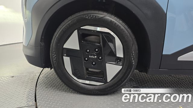 Kia EV3 из Кореи Encar