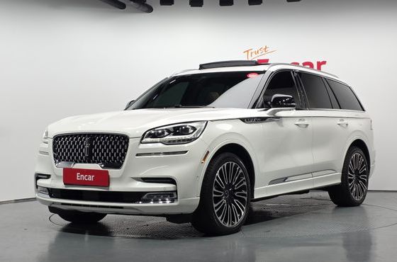Lincoln Aviator 3.0 Black Label AWD — пробег 40 047 км — фото 1 из 5