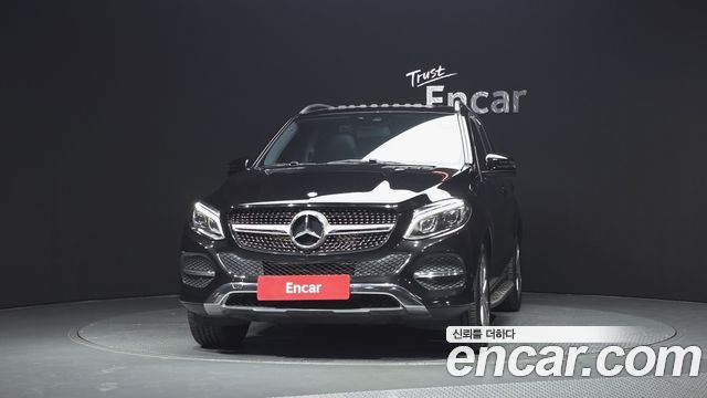 Mercedes-Benz GLE-Class GLE250 d 4MATIC — пробег 222 311 км — фото 3 из 5