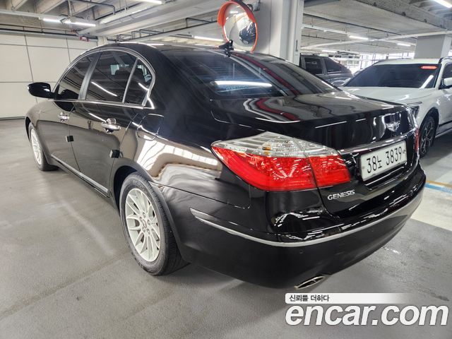 Hyundai Genesis из Кореи Encar