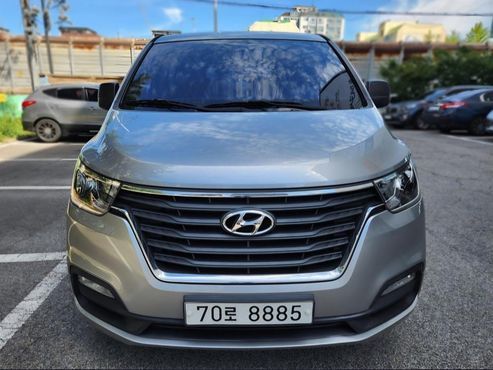 Hyundai Starex Wagon 11-Seater Smart — пробег 39 314 км — фото 1 из 5