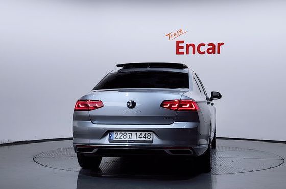 Volkswagen Passat 2.0 TDI 4Motion Prestige — пробег 50 367 км — фото 4 из 5
