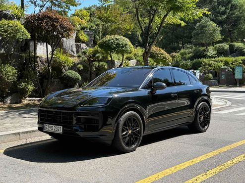 Porsche Cayenne 3.0 Coupe — пробег 10 550 км — фото 1 из 5
