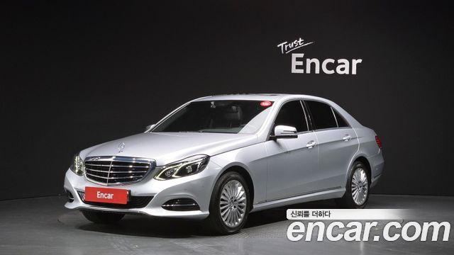 Mercedes-Benz E-Class E200 Elegance — пробег 72 898 км — фото 1 из 5