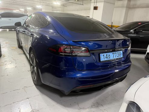 Tesla Model S Plaid — пробег 52 000 км — фото 3 из 5