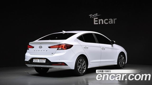 Hyundai AVANTE из Кореи Encar