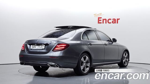 Mercedes-Benz E-Class E300 4MATIC AV Intelligent Drive — пробег 110 488 км — фото 2 из 5