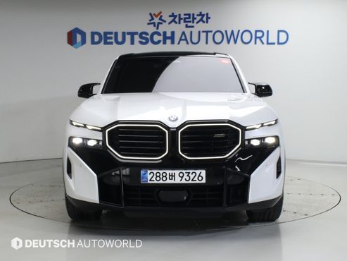 BMW XM 4.4 — пробег 31 019 км — фото 4 из 5