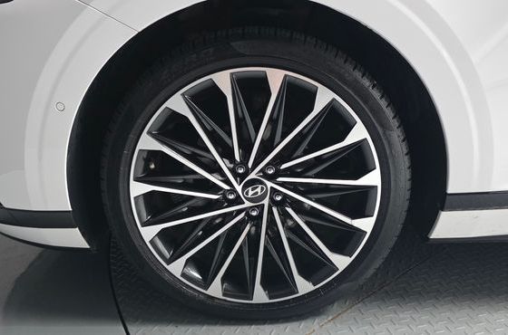 Hyundai Grandeur Calligraphy — пробег 39 612 км — фото 5 из 5