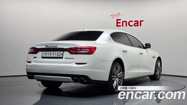 Maserati Quattroporte из Кореи Encar