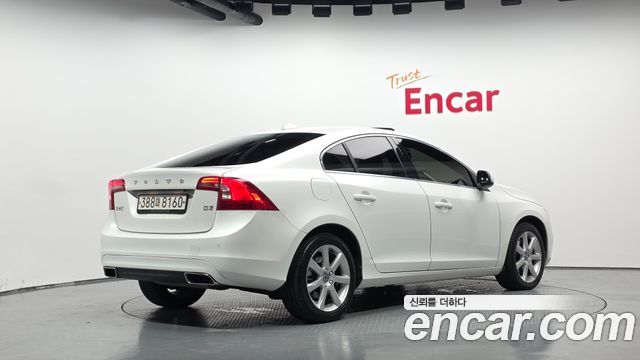 Volvo S60 из Кореи Encar