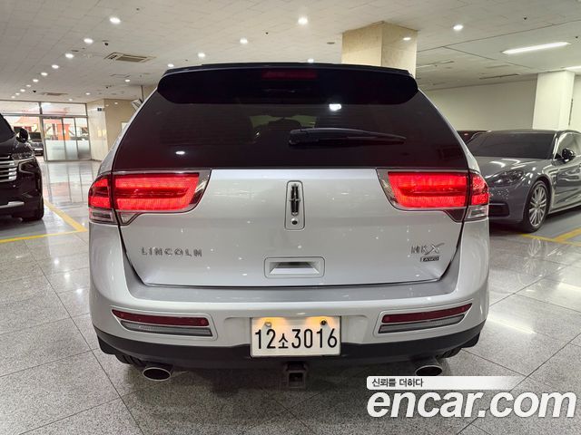 Lincoln MKX 3.7 AWD — пробег 145 791 км — фото 4 из 5
