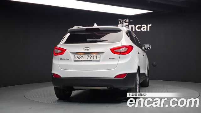 Hyundai Tucson Diesel(e-VGT) 2WD Premium — пробег 180 453 км — фото 4 из 5
