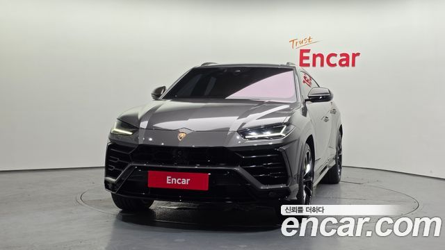 Lamborghini Urus из Кореи Encar