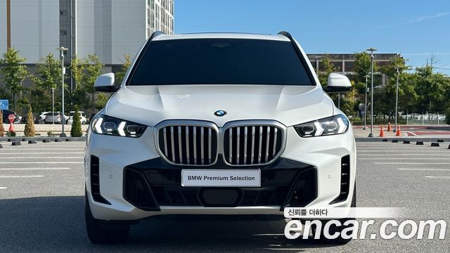 BMW X5 xDrive 40i M Sport — пробег 11 835 км — фото 3 из 5