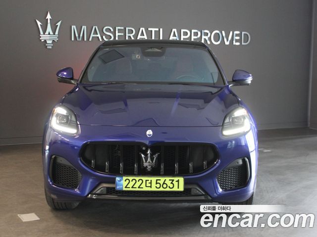 Maserati Grecale 2.0 AWD Modena — пробег 29 432 км — фото 3 из 5